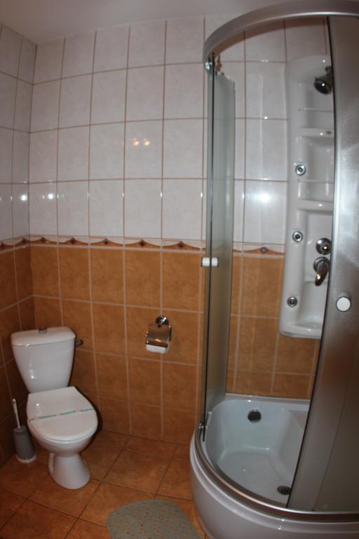 Pensiunea Blanca Reghin Quarto foto